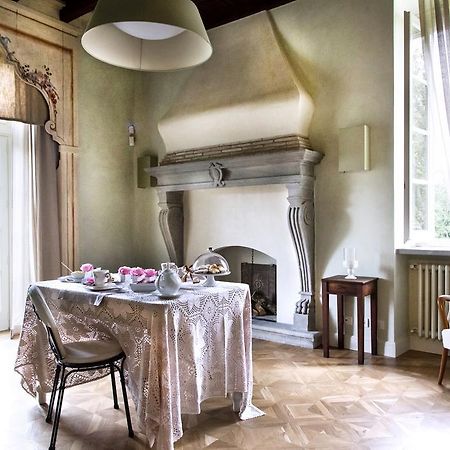 B&B Dimora Delle Donnole Bergamo Alta חדר תמונה