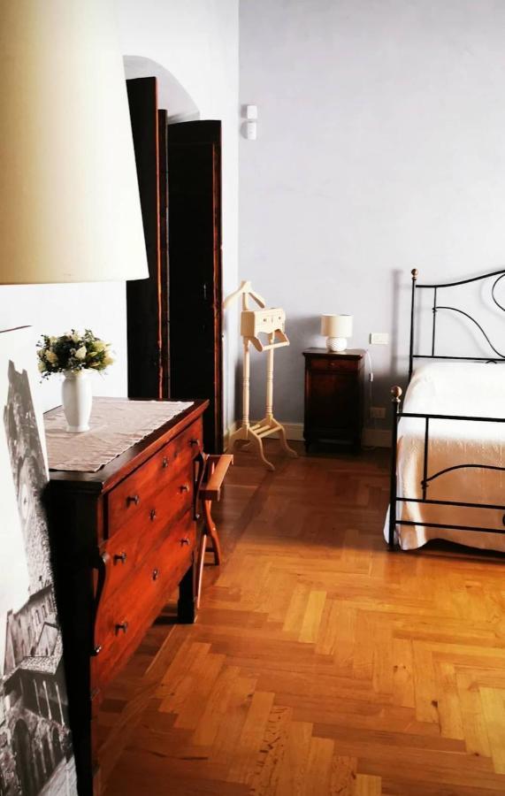 B&B Dimora Delle Donnole Bergamo Alta מראה חיצוני תמונה